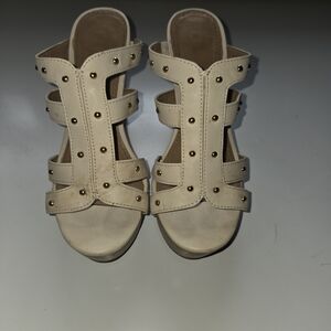Elegant Cream Studded Wedges